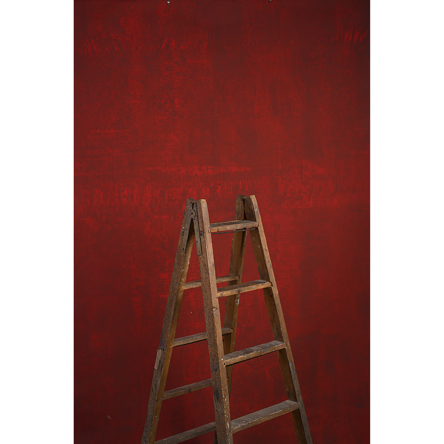 red-distressed-m-6-2-x-8-9-ft-sn-10719-gravity-backdrops