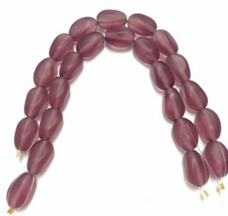 Czech oval Pressed Glass Beads
Size: 16x10 mm