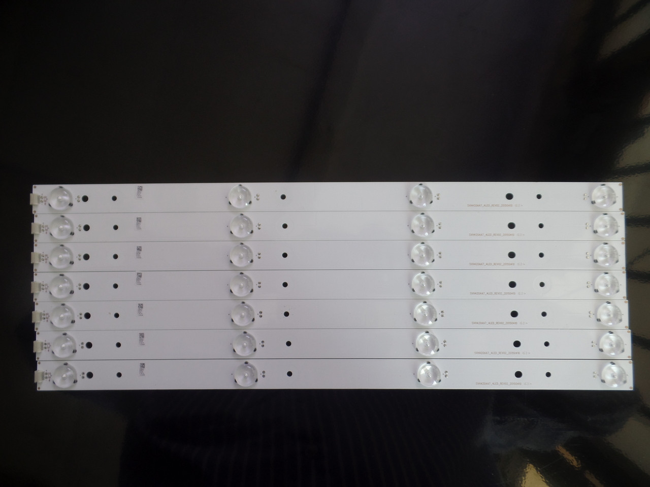 SVH420AA7_4LED_REV02 Sharp Replacement LED Strips (7)