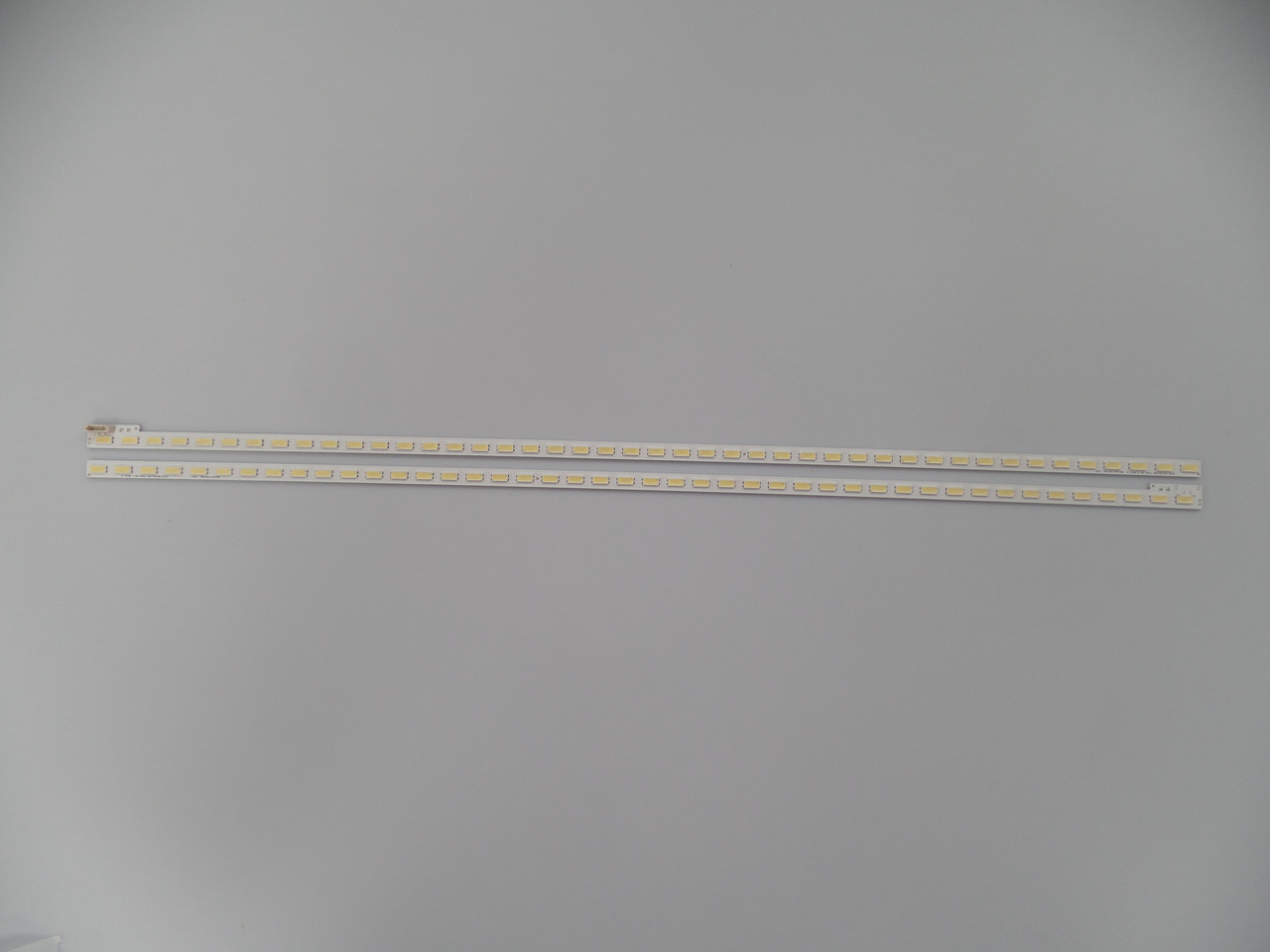 2012SLS40 7030 44 Westinghouse Replacement LED Bars (2)