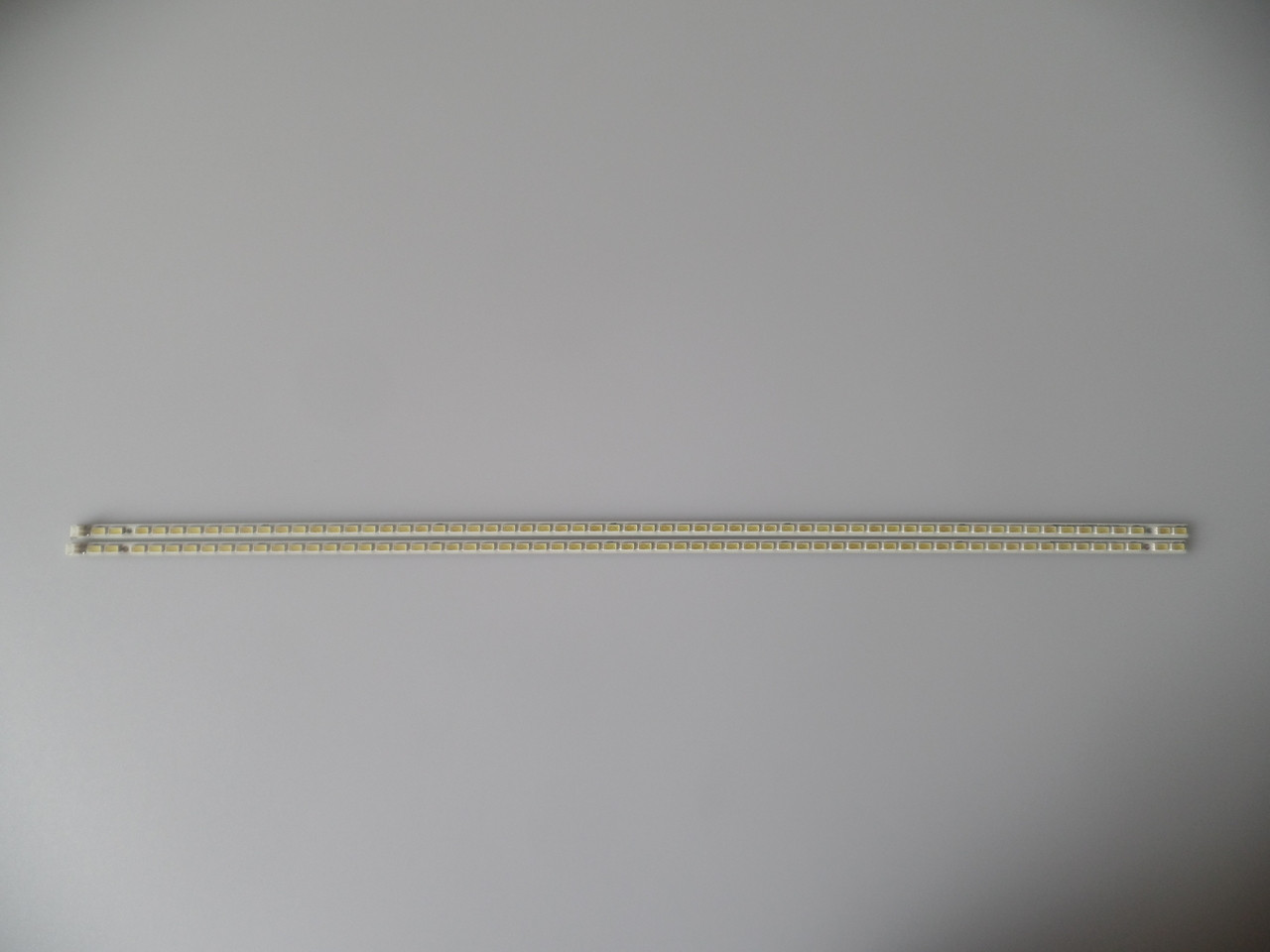 Hisense STH420A38 LED Bars/Strips (2)