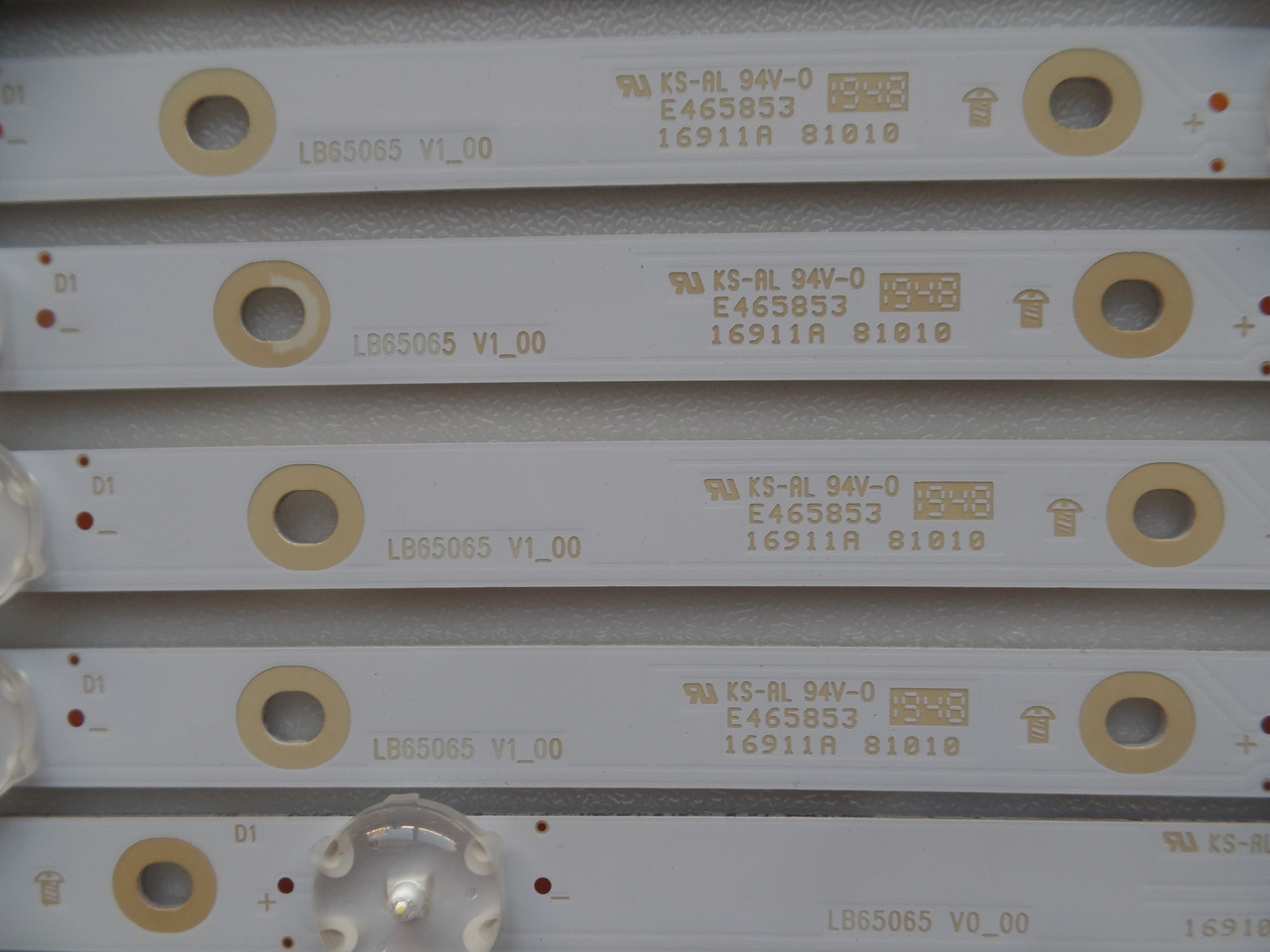 LB65065 Element LED Backlight Strips (12) E4SW6518RKU  (NEW)