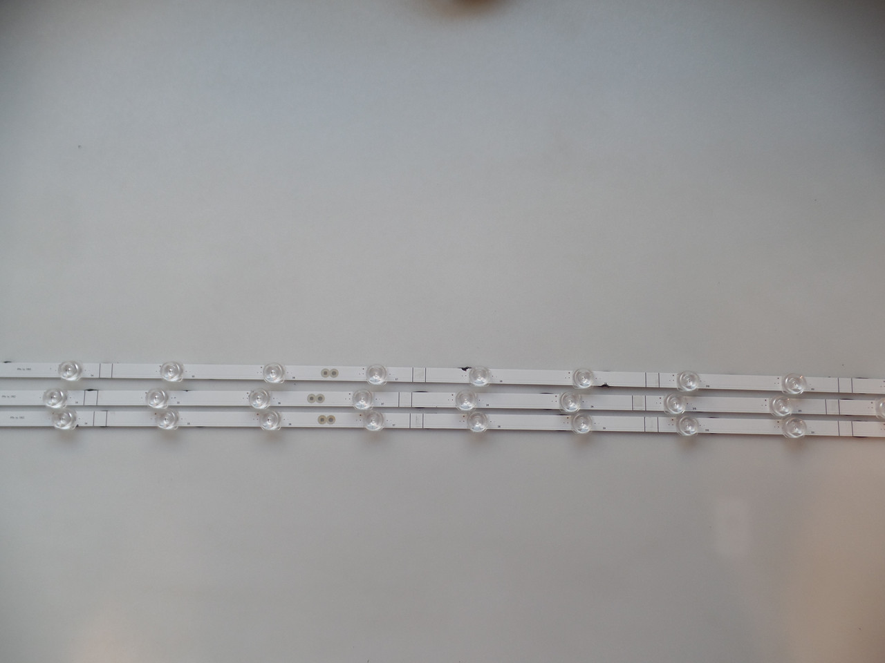 LB5500P HD550X1U82 (NEW) Hisense LED Backlight Strips 55R6E3 55H6570F 55R6090G5 55A6
