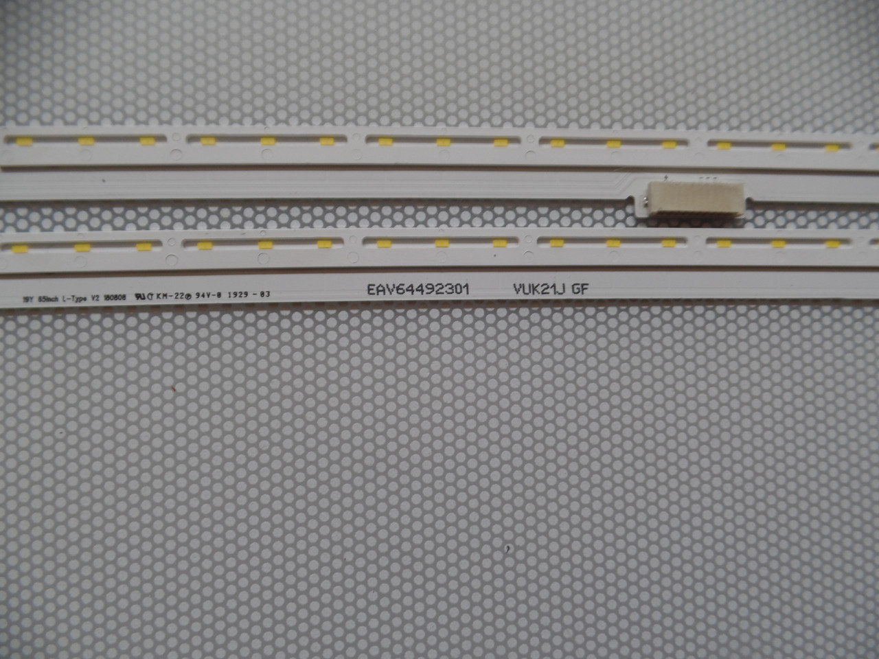EAV64492301/EAV64492302 LG LED Backlight Strips/Bars (2)