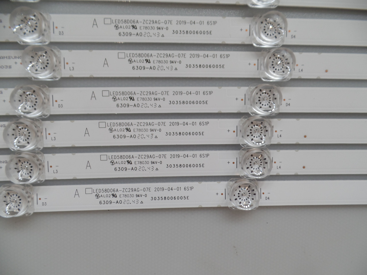 30358006005E/30358006006E ONN 100005844 LED Backlight Strips (10)
