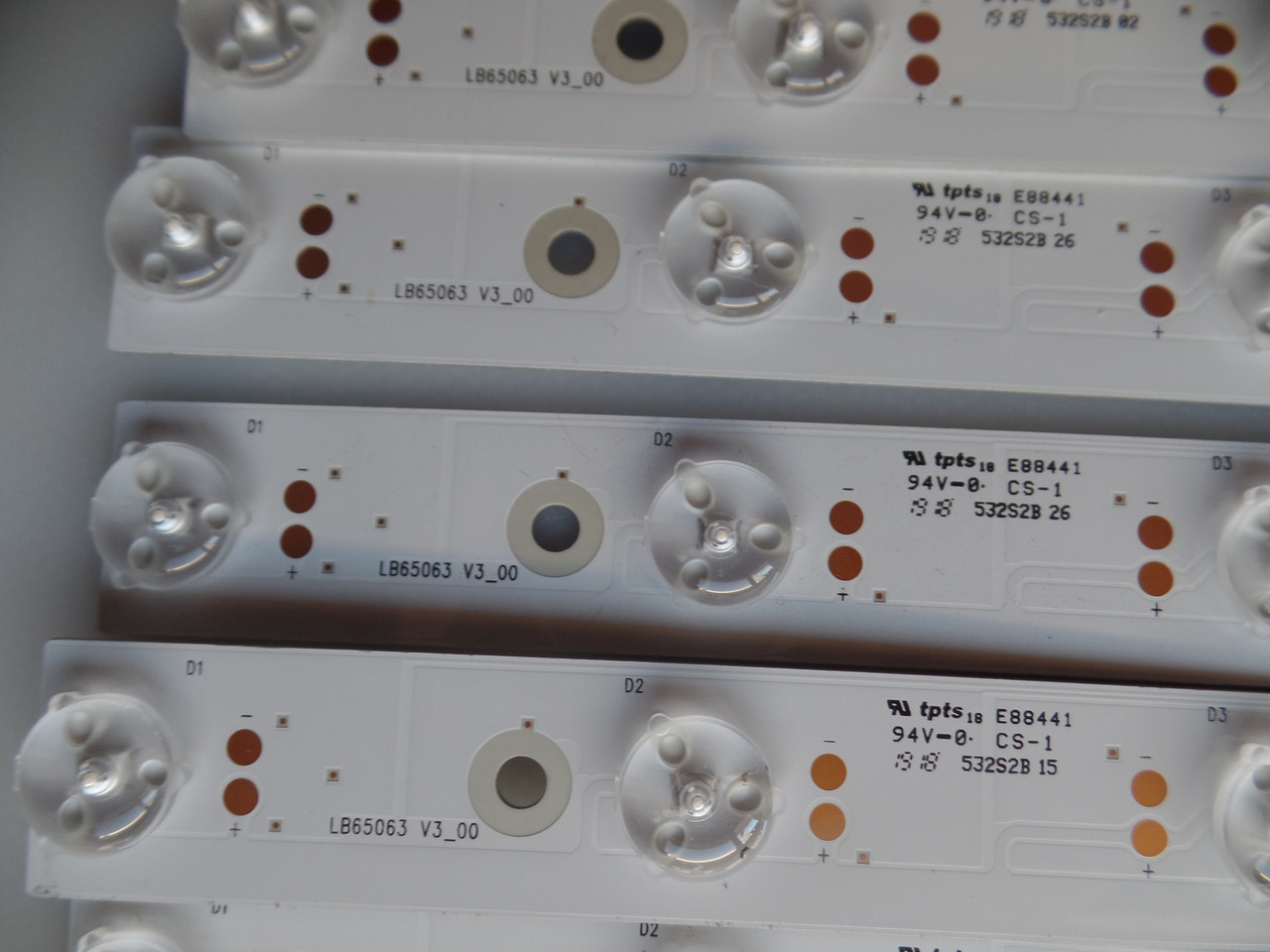 LB65063 V3 00 Vizio LED Backlight Strips (24) PX65-G1
