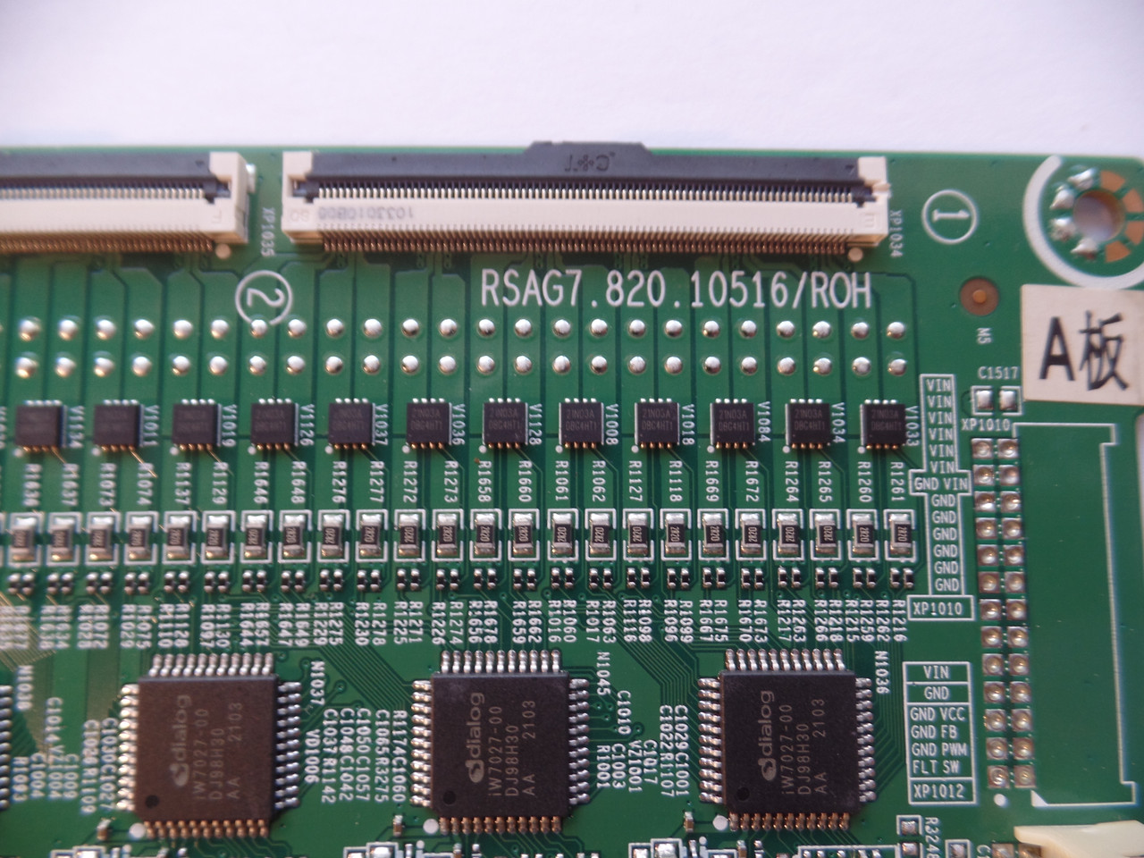 281776, RSAG 7.820.10516 to LED Driver Board for HiSense 65U8G