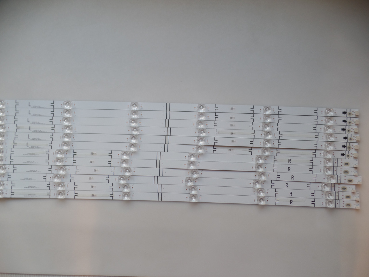 Vizio LB7000J V3 05 V4 05 LED Backlight Strips (12) V705-H3