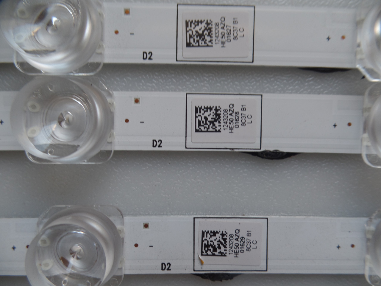 Hisense LB5009N V0 LED Backlight Strips (3) 50R6040G