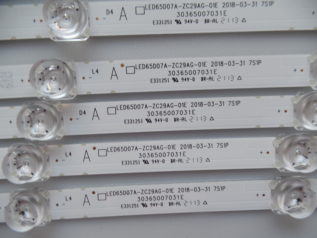 JVC 30365007031E LED Backlight Strips (12)