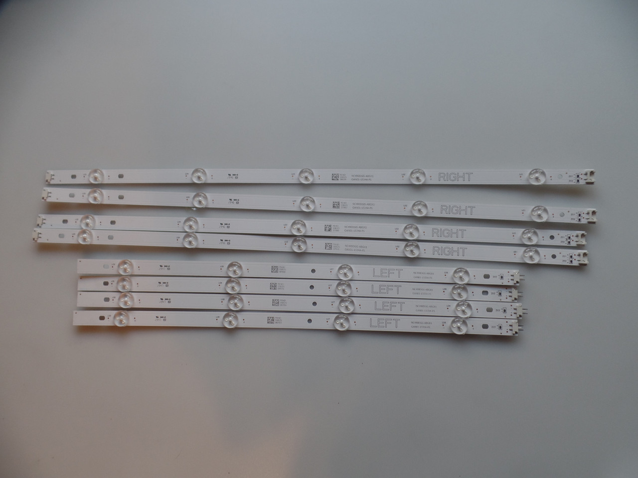 LG GAN01-1534A-P1/GAN01-1535A-P1 LED Backlight Strips (8)
