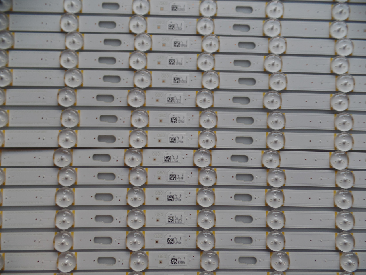 BN96-50375A Samsung  LED Backlight Bars/Strips (24)