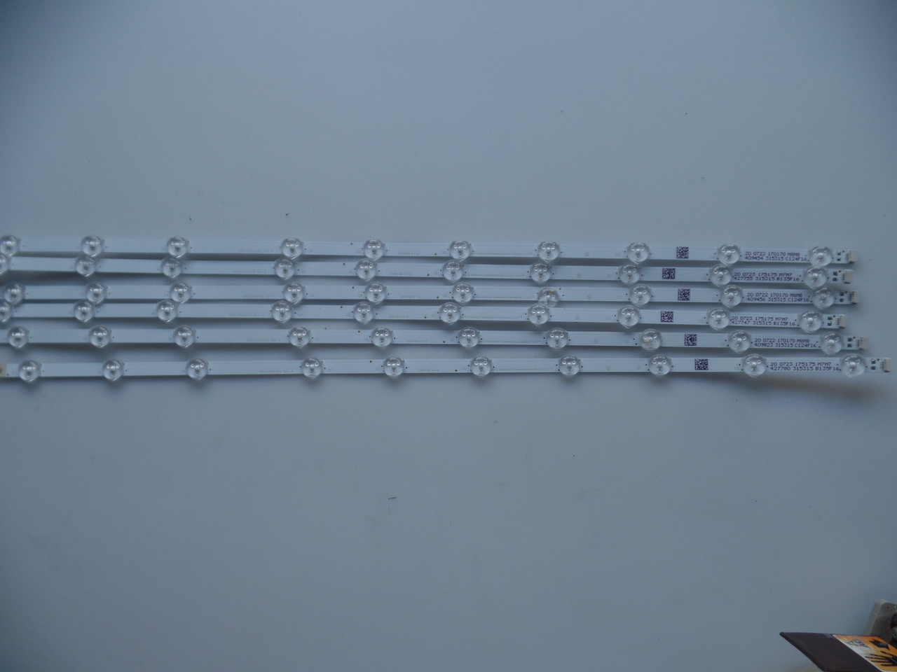  UDULEDEVL008 Replacement Sanyo / PhilipsLED Backlight Strips (6) 65PFL4864/F7 C