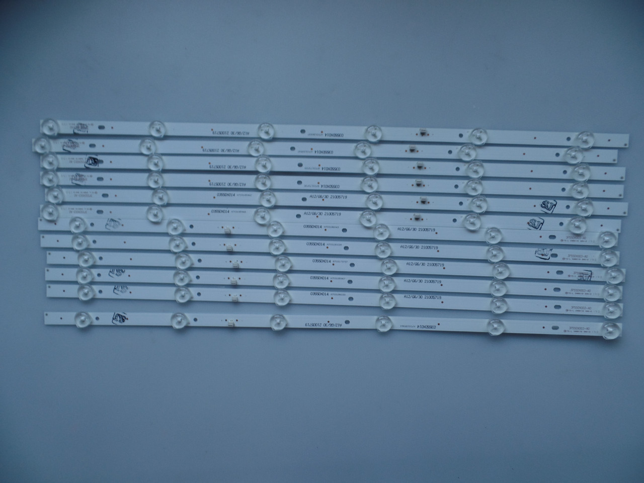 3P55DX003-A0 LED Element Backlight Strips (12)