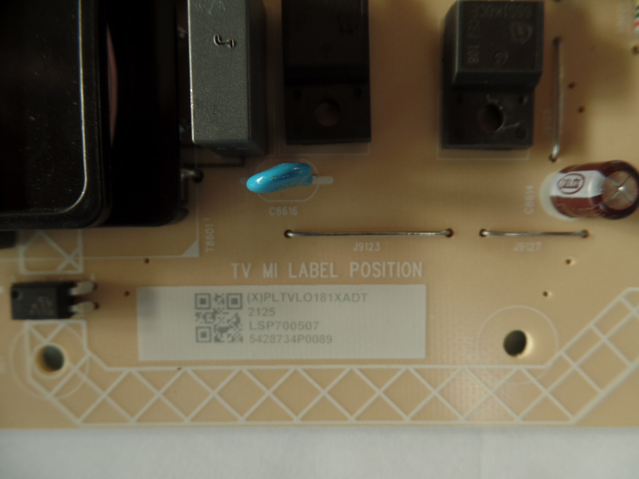 PLTVLO181XADT Power Supply for Vizio V705-J01