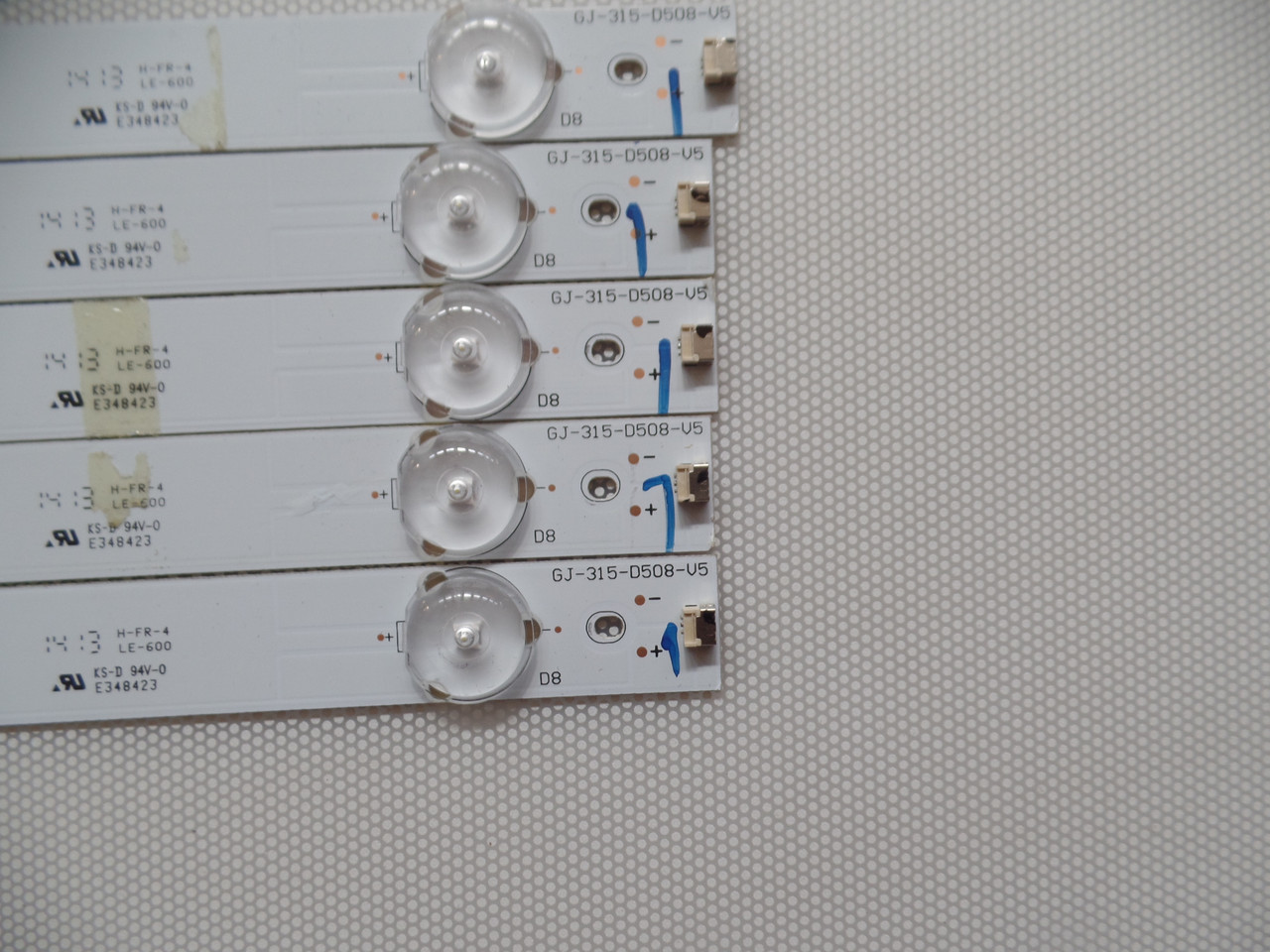 TPT315B5-DXJSFE REV:S1H TPV LED Strips - 5 Strips