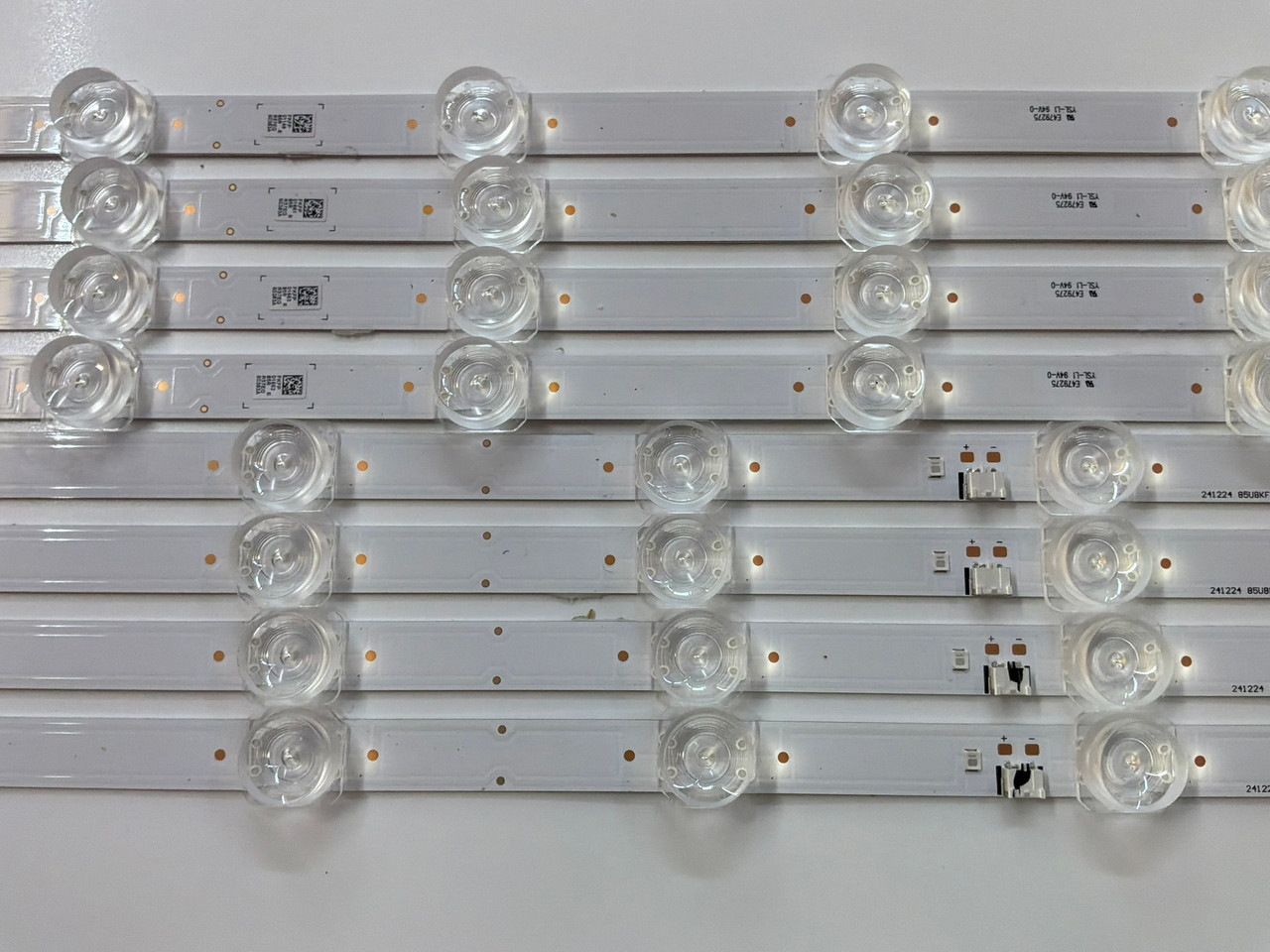 BN96-60382A / BN96-60383A LED BACKLIGHT STRIPS (8) FOR SAMSUNG UN85U8000F