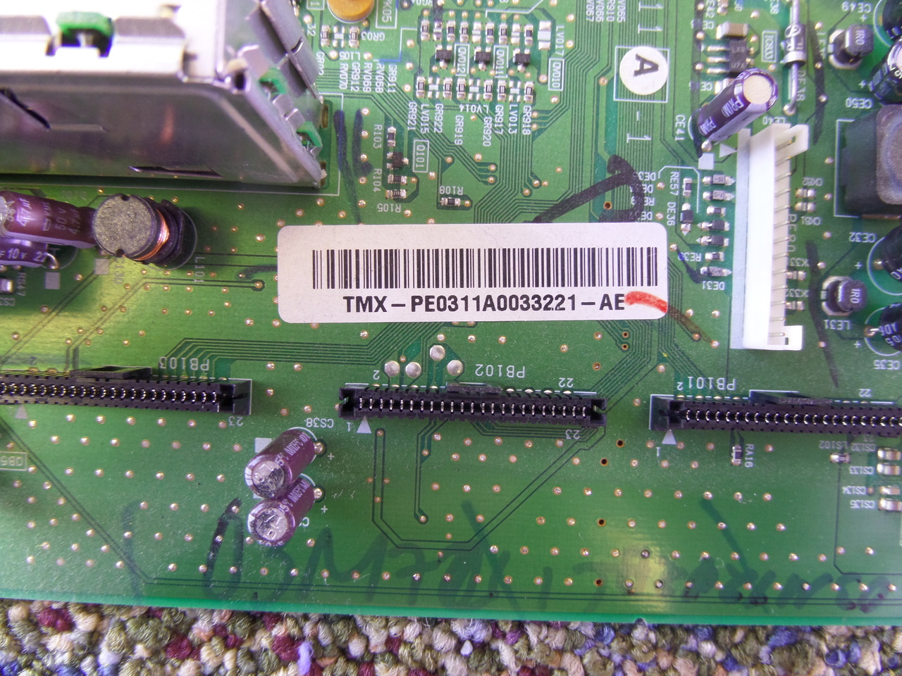 Toshiba 75007557 Main Board for 50HM67
