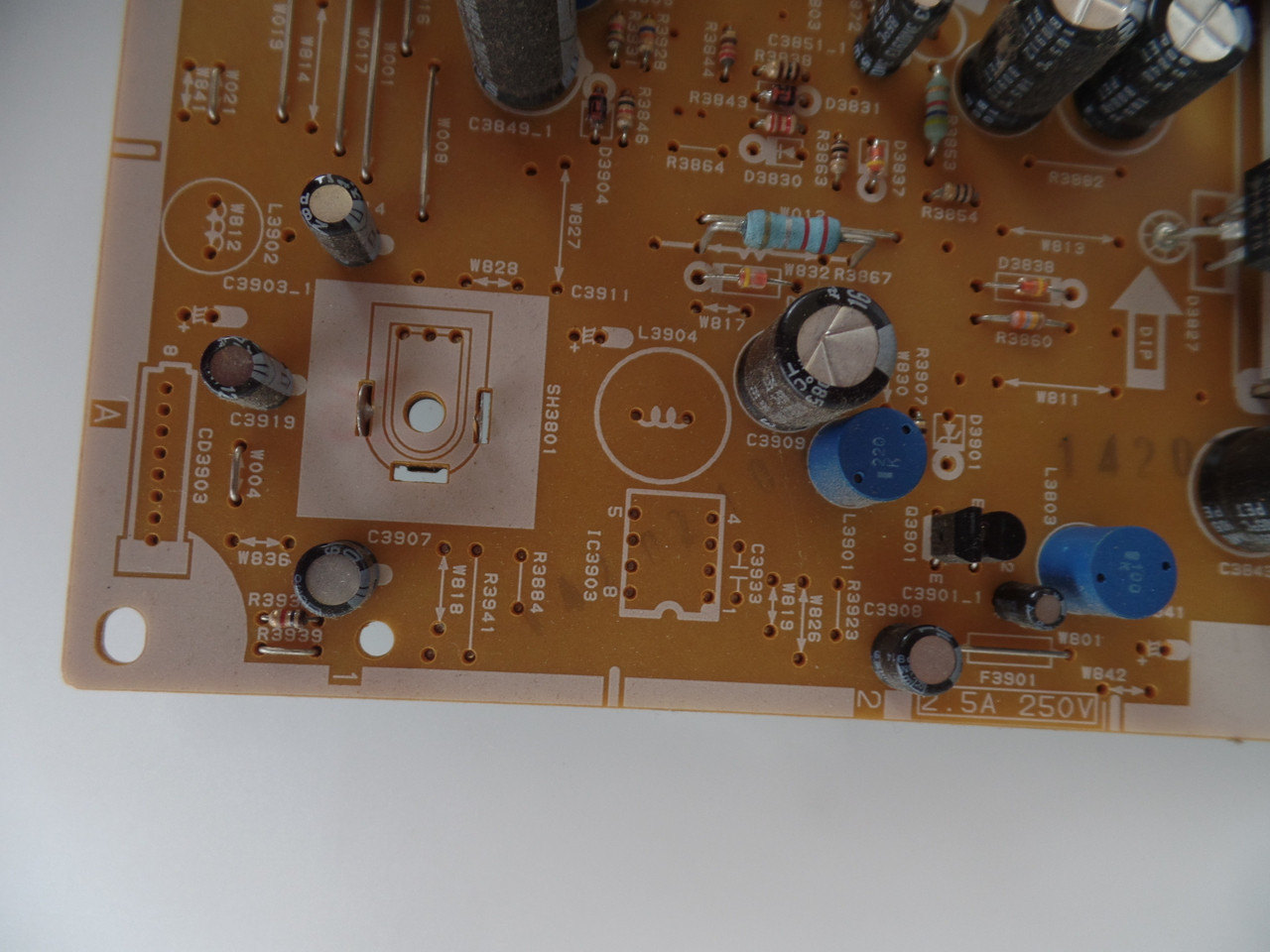 A37M01D240, CEH441B, Sansui Power Supply for HDLCD3212