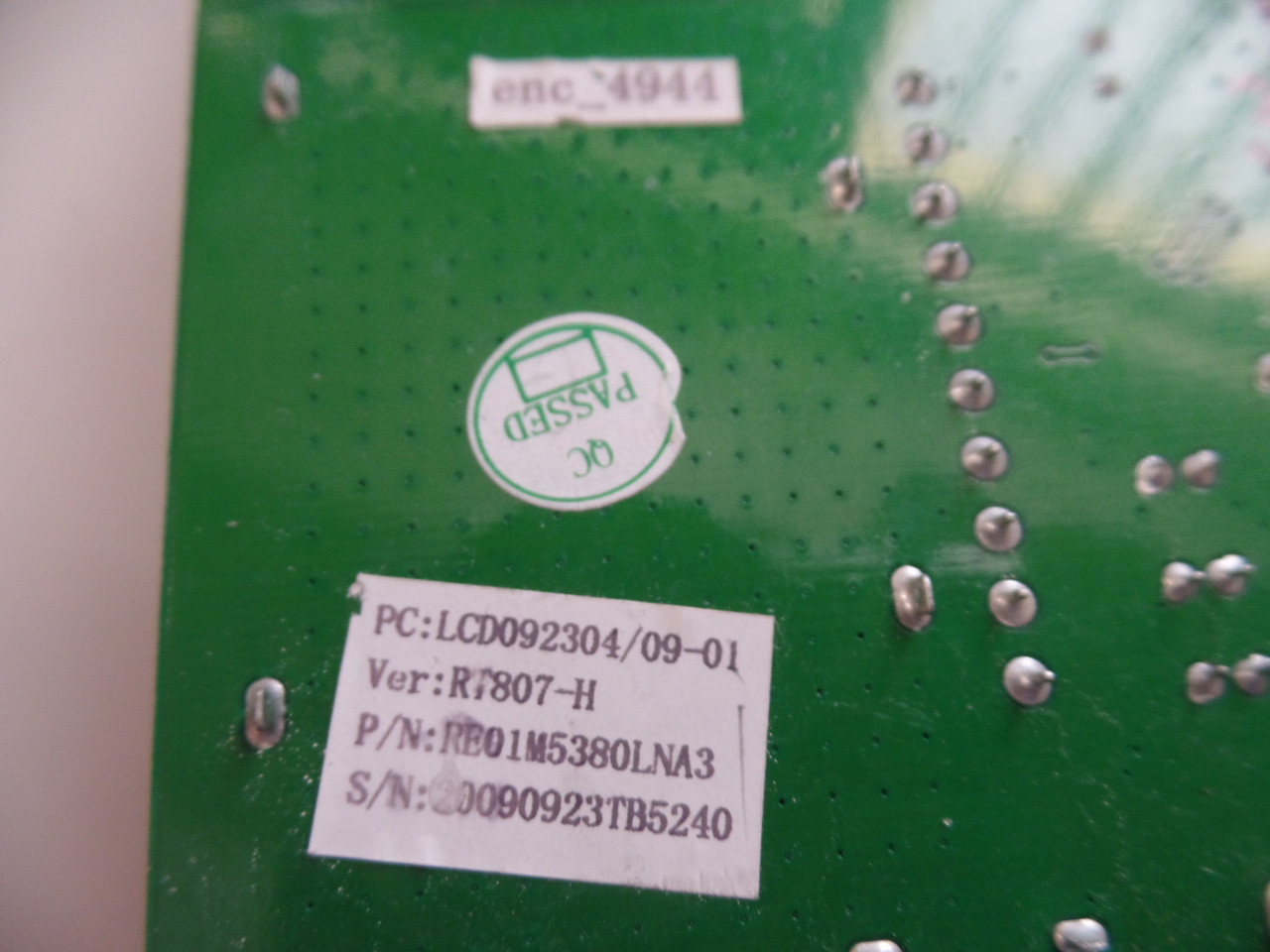 9RE01M5380LNA3-H1, RT807_V3_20090611 Proscan Main Board