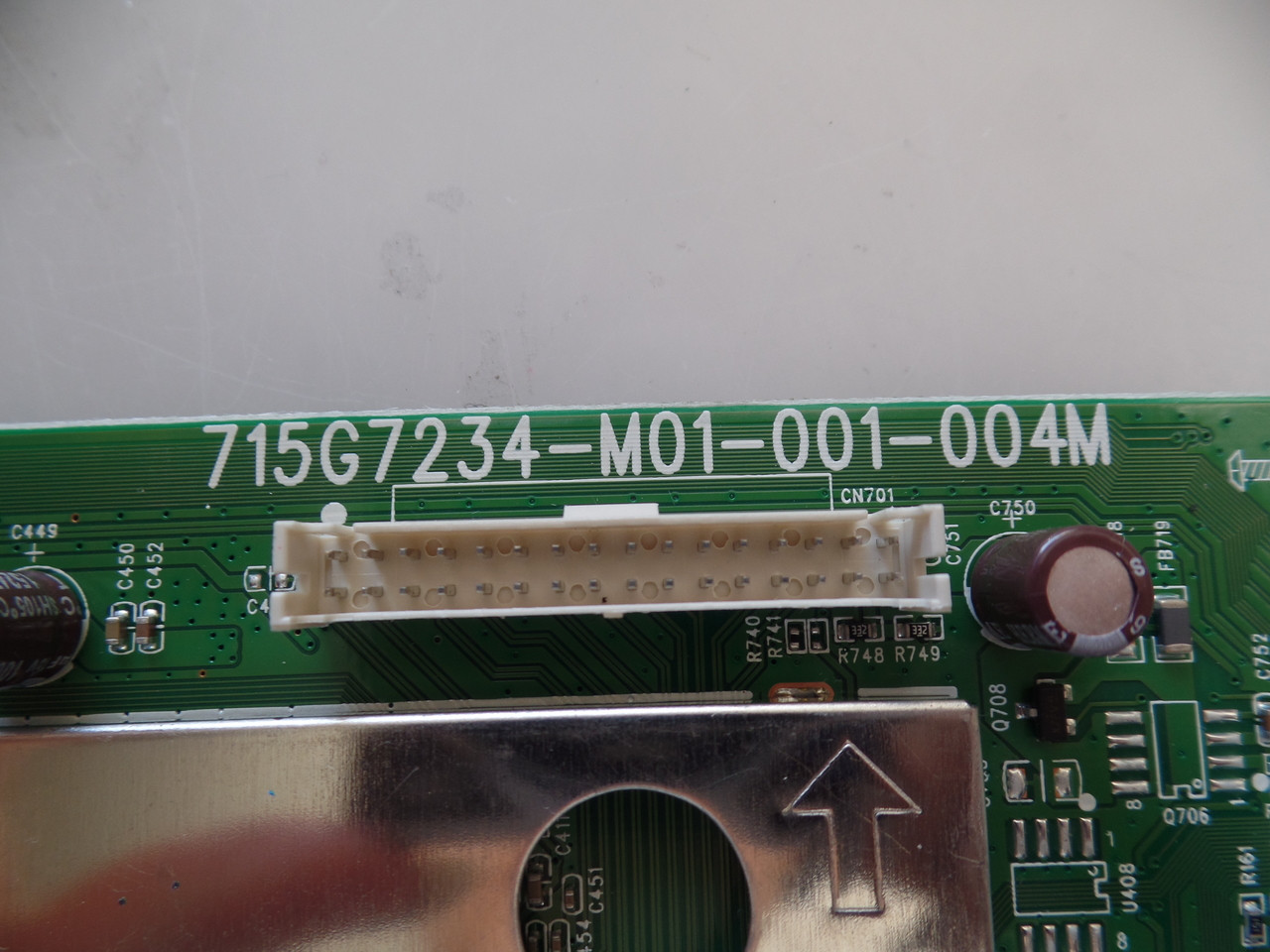 756TXECB02K0730 Main Board for Vizio D28H-C1 (Serial LTT3TFAR) 