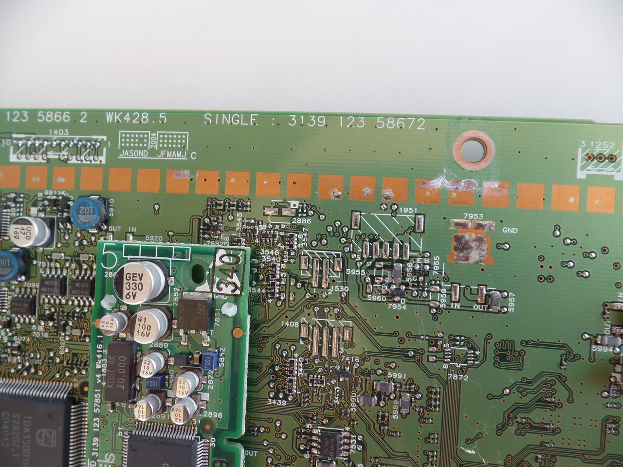310432837341 Philips Main Board for 30PF9946D/37