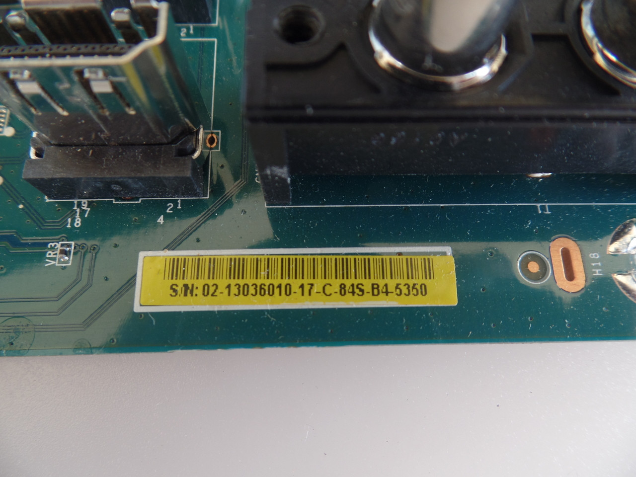 02-13036010-17 Sony Main Board for KDL-32L4000