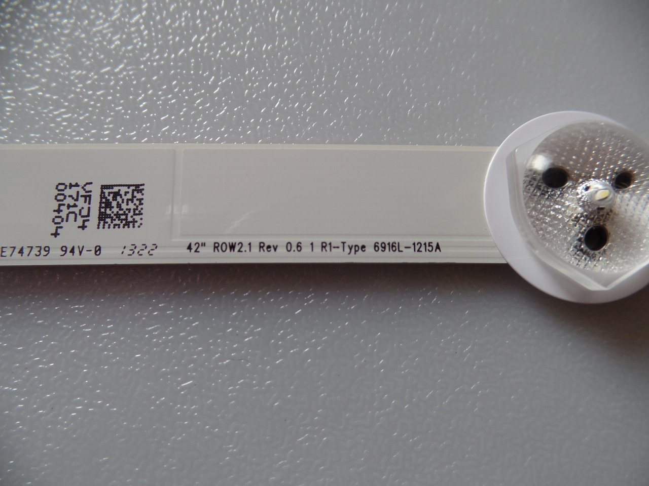 6916L-1215A LED Strip Type R1 For LG 42LN549E-UA