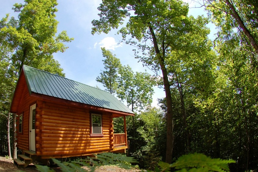 jeremy-fontana-cabins-8-.jpg