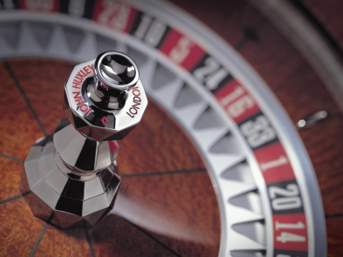 TCS JOHN HUXLEY Traditional Roulette Wheel