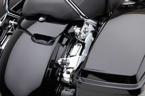 COBRA 602-2101 Cobra Backrest Mounting Kit Chrome Flh/Flt 14-22 602-2101
