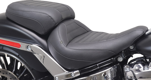 MUSTANG 85032 Mustang Seat Rear Standard Touring Breakout 85032