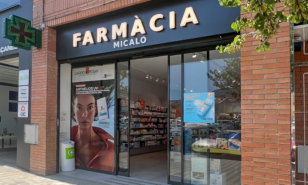 Farmacia Laia Micaló en Roses, Girona