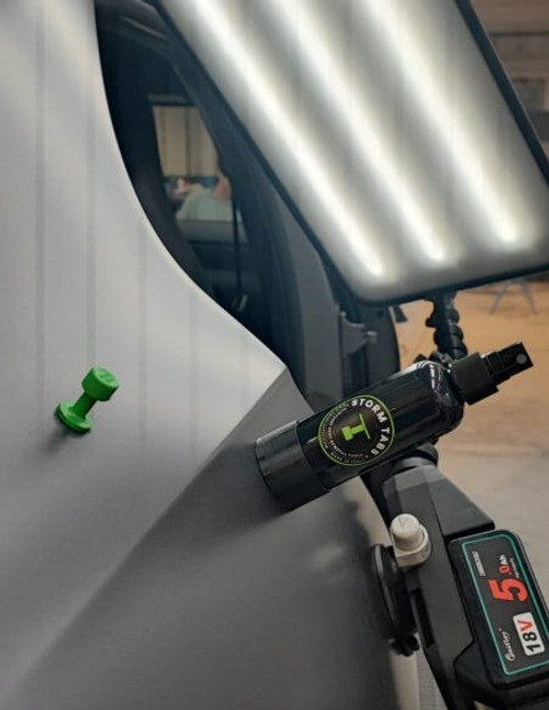 Spray Bottle with Magnet Spray Bottle with Magnet