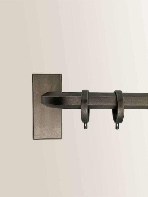 Esa Drapery Hardware