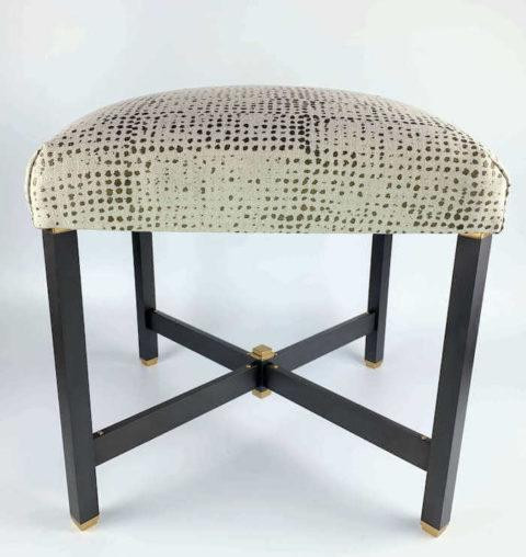 Daci Powder Stool