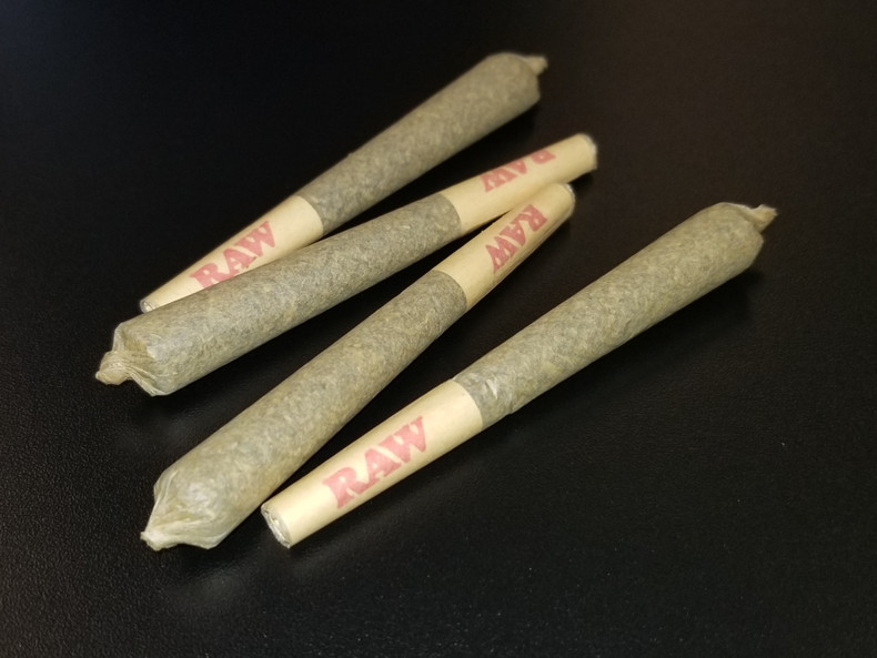 GreenRX™ Sauk City offers individual Delta 8 & CBD Pre-Rolled Sticks