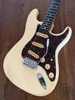 Fender Stratocaster, ‘72, Olympic White Aged, 1986, E Serial