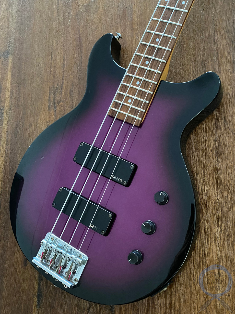 Greco TV Bass, Purple Burst, MIJ 1997, Medum Scale 32”, TVB-600