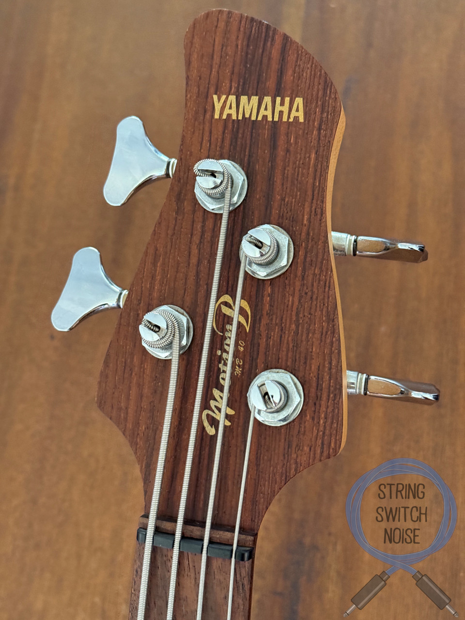 Yamaha Motion B Bass, 1997, MB 40, Black, 32” Medium Scale