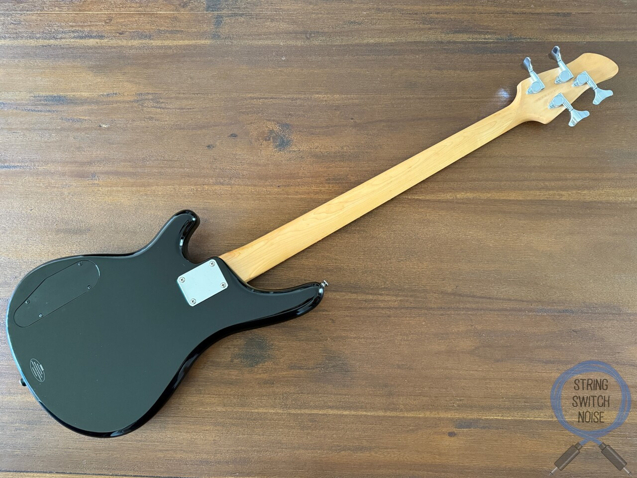 Yamaha Motion B Bass, 1997, MB 40, Black, 32” Medium Scale