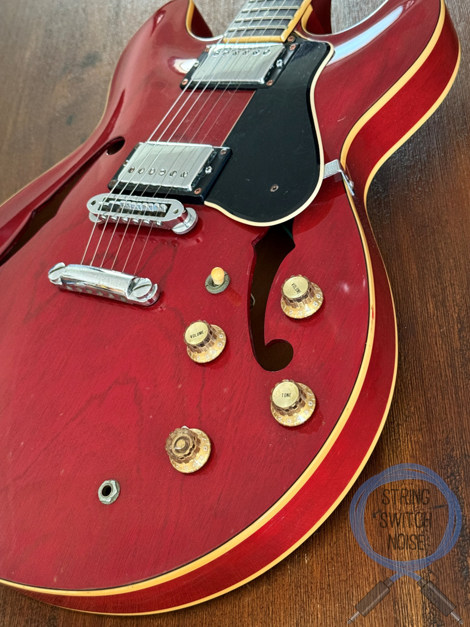 Yamaha SA700, “335” Style, 1981, Semi Hollow, Persimmon Red