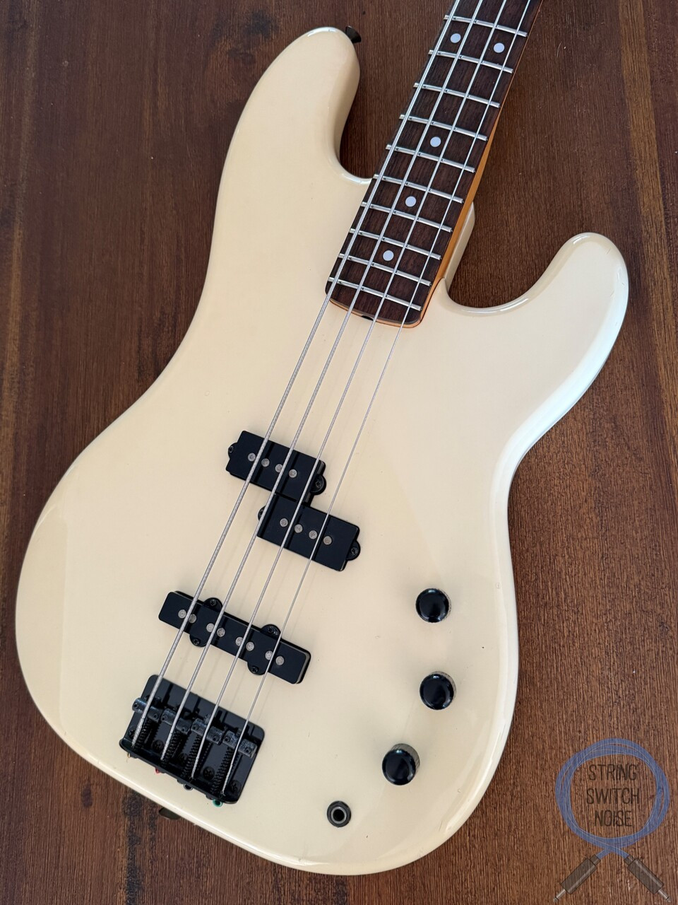 STATUS BASS ピックアップ　Jazz bassタイプ STATUS BASS ピックアップ Jazz bassタイプ Jazz Bass® Pickups