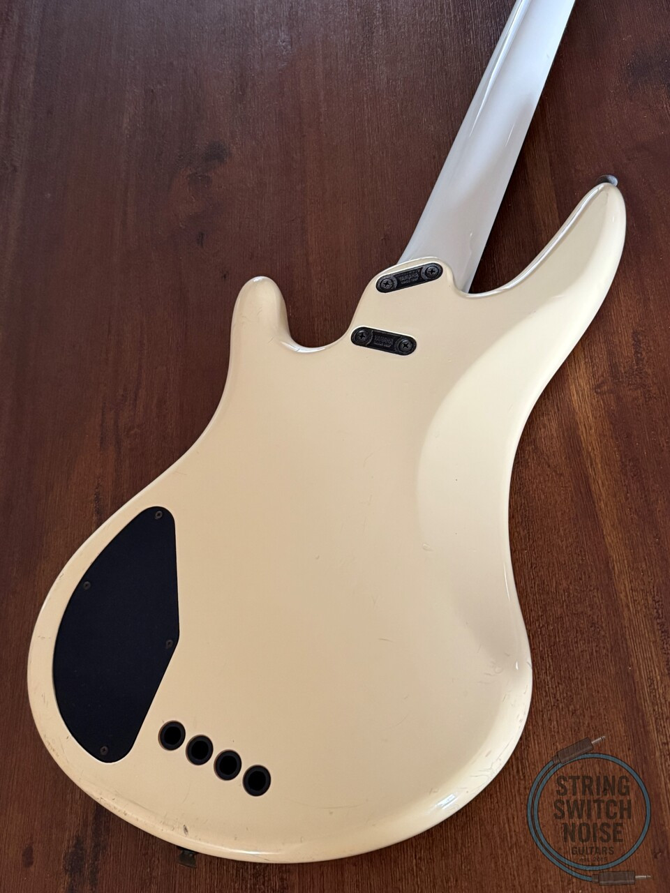 Yamaha MB IIIR, Motion B Bass, 1989, White, Made in Japan