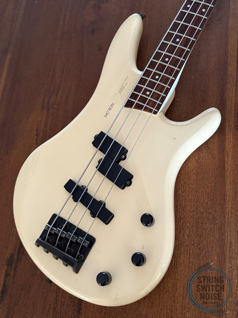 Yamaha MB IIIR, Motion B Bass, 1989, White, Made in Japan