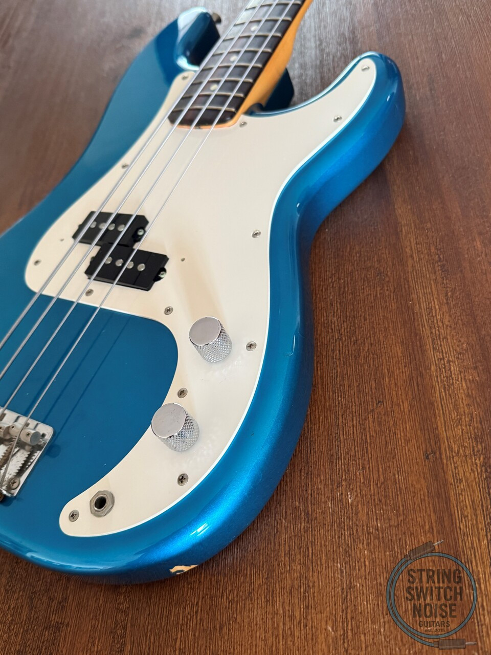 Fender Precision Bass, Lake Placid Blue, 1997