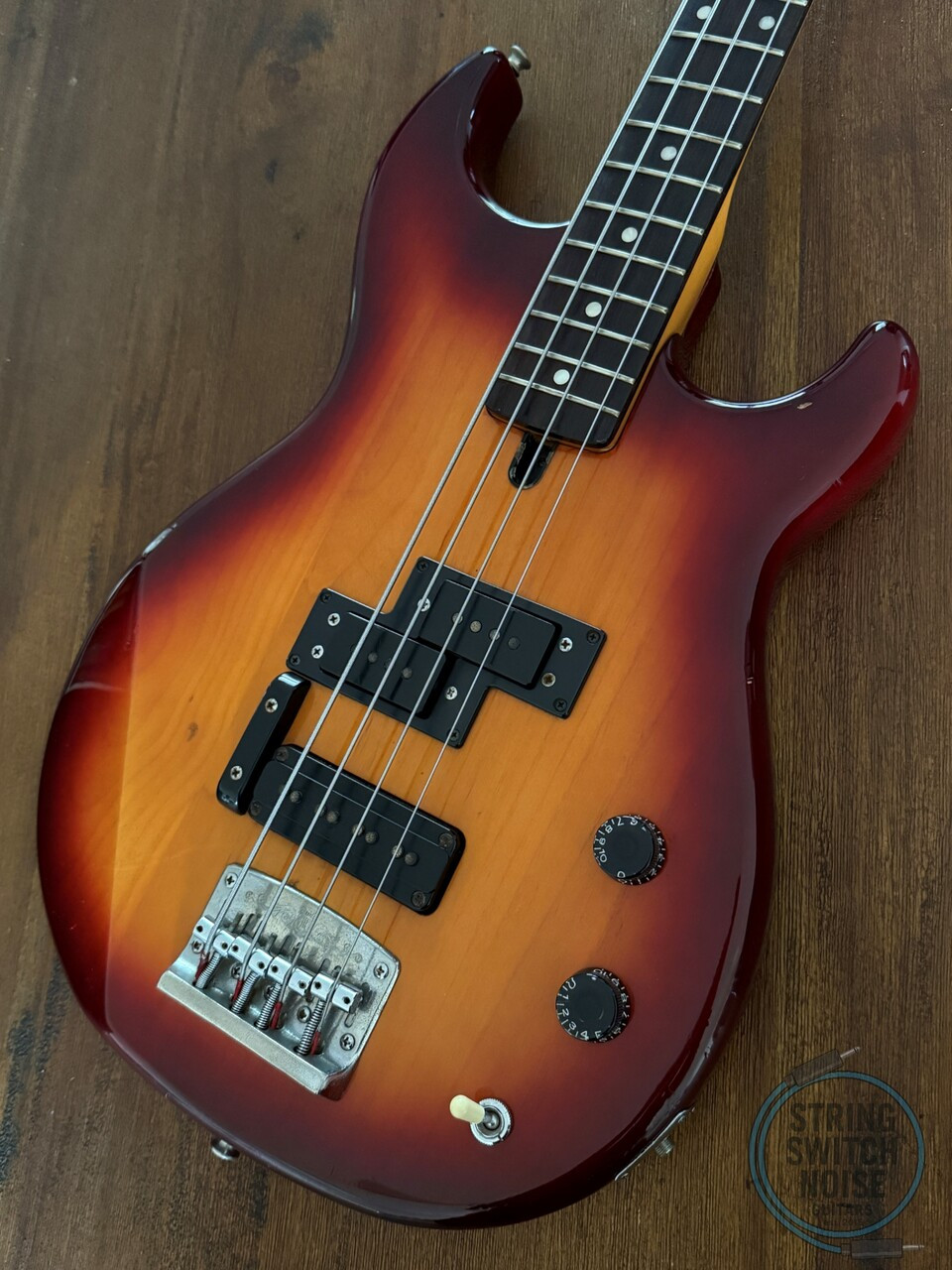 Yamaha Broad Bass VII, PJ, Cherry Burst, MIJ 1982