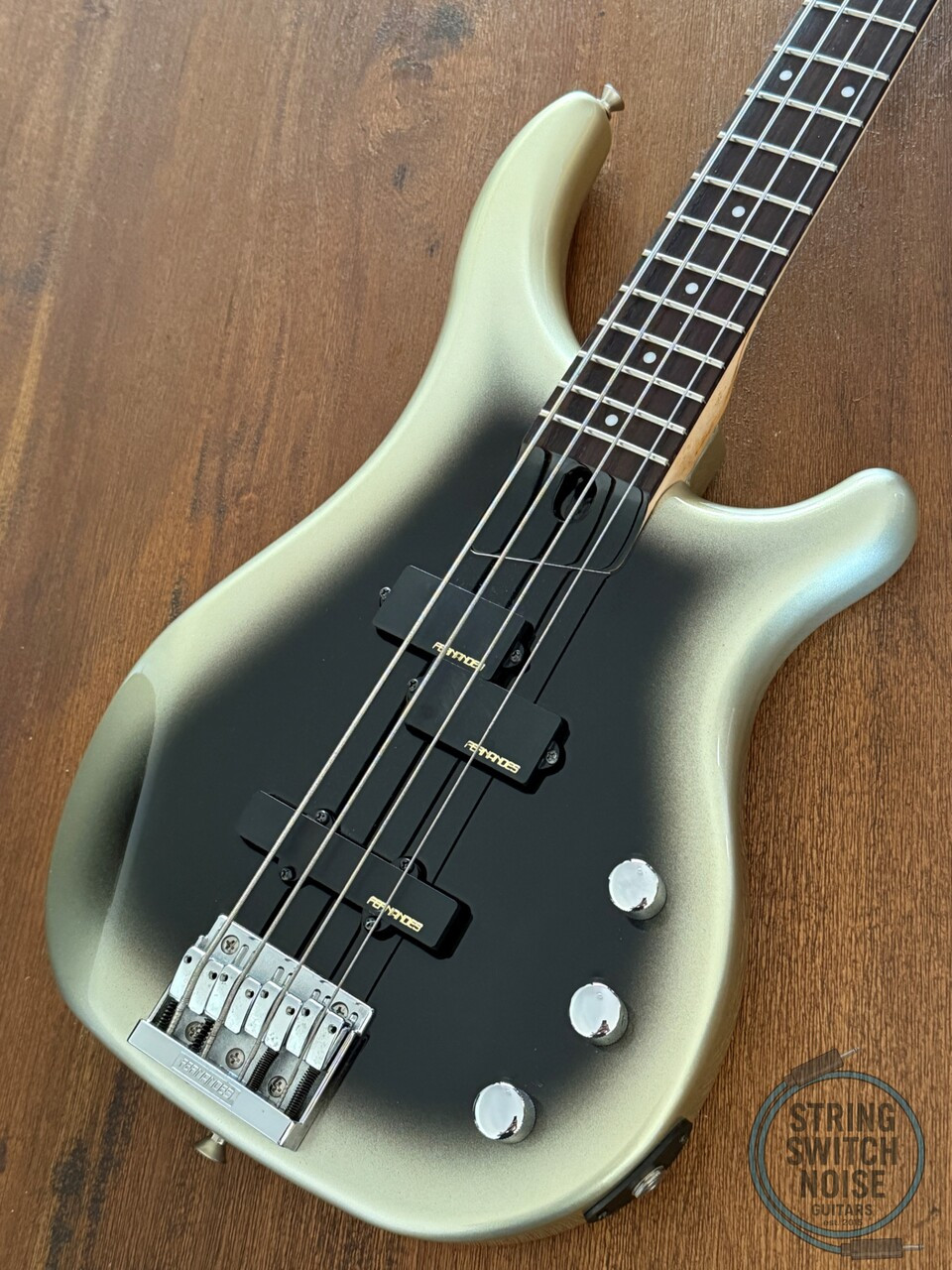 Fernandes Revolver Bass FRB-50, Silver Burst, MIJ, 1990s