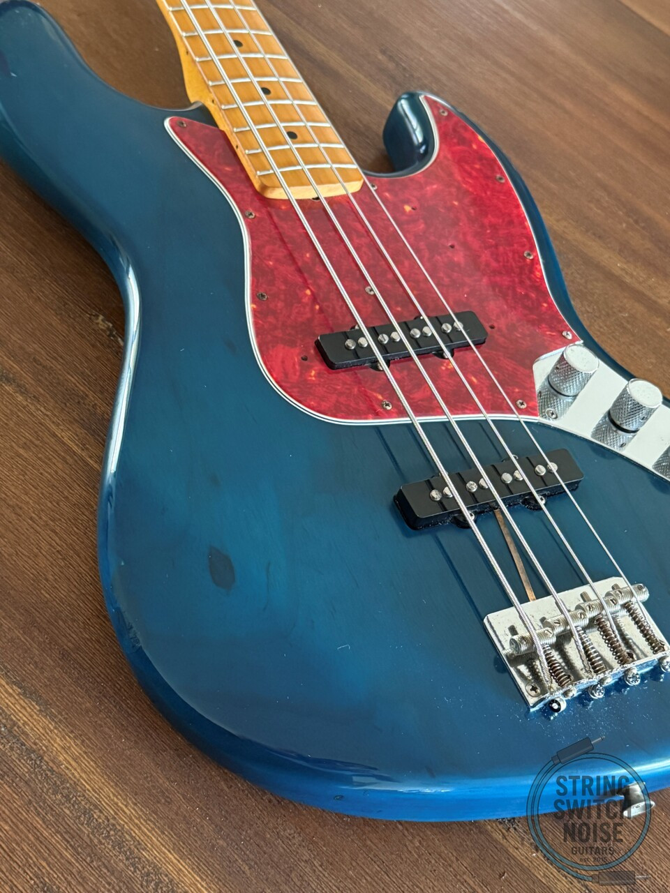 Fender Jazz Bass, ’62 - Maple, Ashwood, Tran Blue, 1995, US Pickups