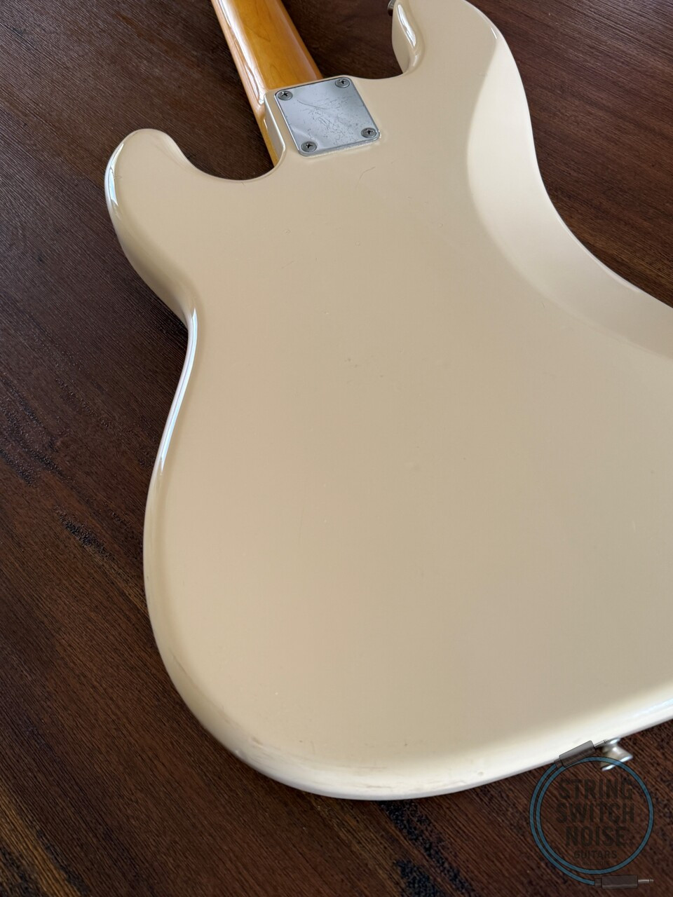 Fender Precision Bass, ‘70, Aged Olympic White, 1999, USA Pickup Fender Precision Bass, ‘70, Aged Olympic White, 1999, USA Pickup